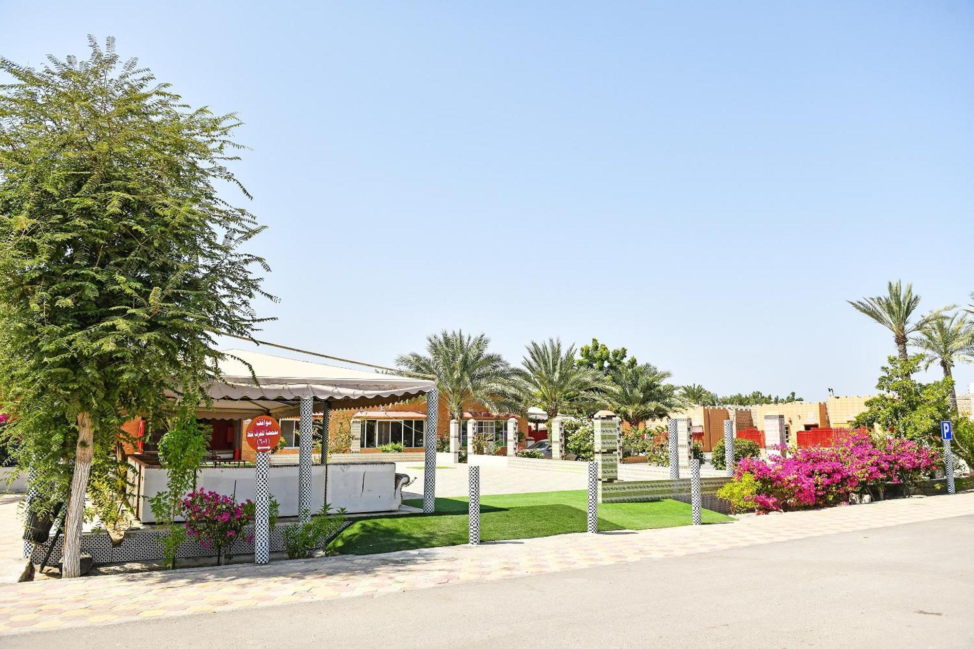 Oyo 138 Gulf Sand Motel Barka Eksteriør billede